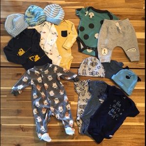 Baby boy NB bundle EUC (15pcs)